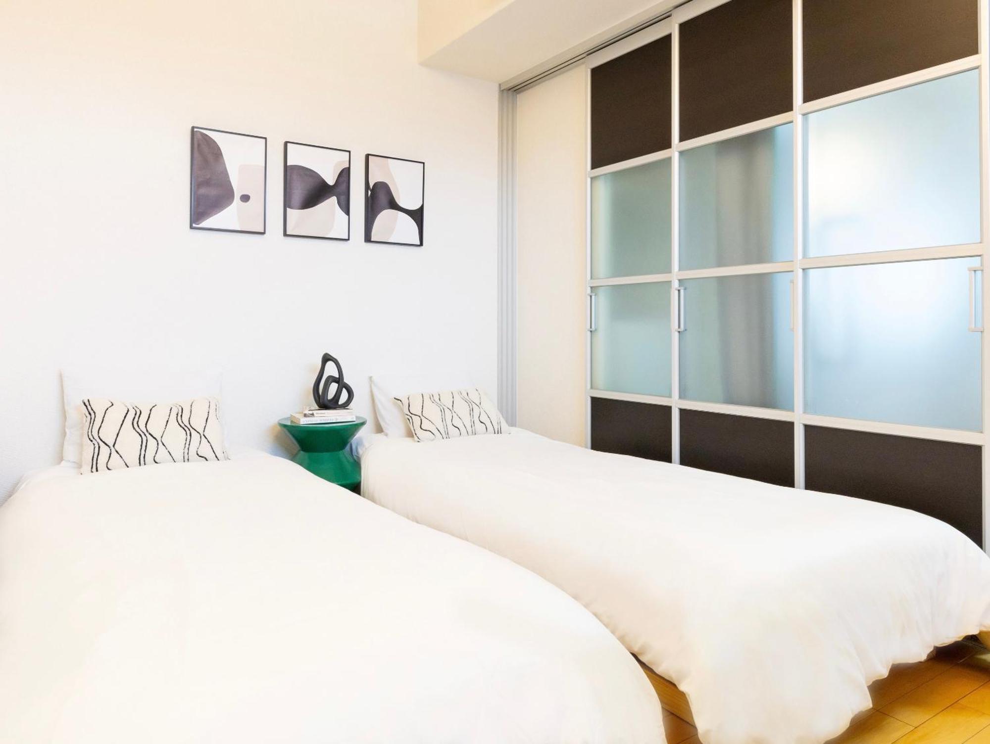 City Hotel Shinsaibashi Lofts Osaka Exterior photo